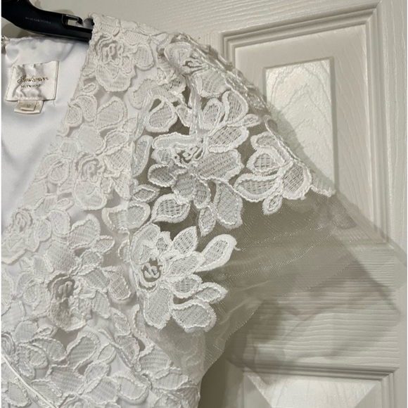 NEW SHOSHANNA MIDNIGHT CEREZA LACE MIDI MERMAID COCKTAIL DRESS - Picture 3 of 16